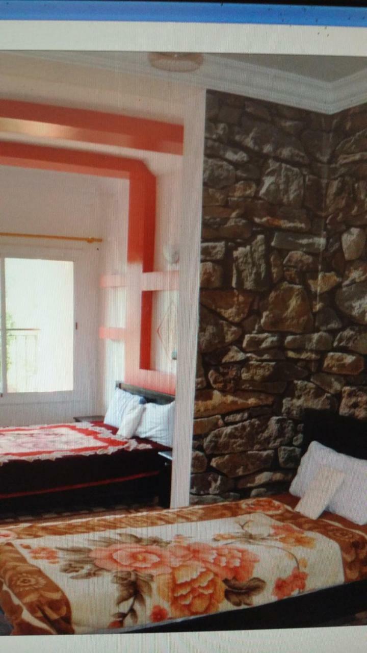 Tagherat Anekrim Auberge Bab Imouzer מראה חיצוני תמונה