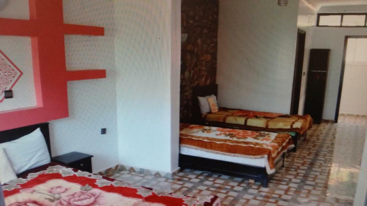 Tagherat Anekrim Auberge Bab Imouzer מראה חיצוני תמונה